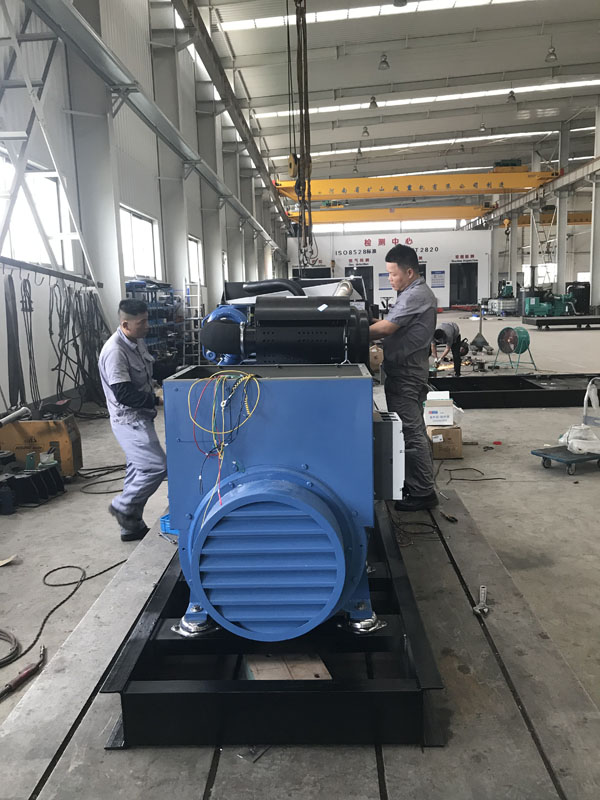 用電高峰期來了，工廠陸續接單生產中