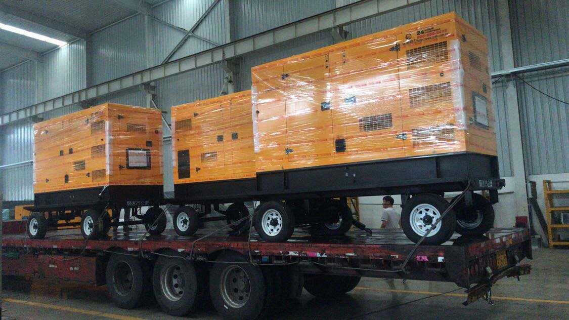 3臺移動拖車箱式柴油發電機組裝車出貨！
